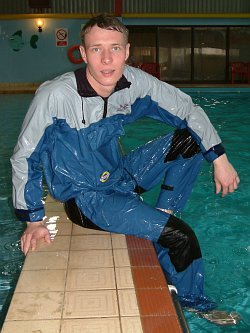 swim class in pool